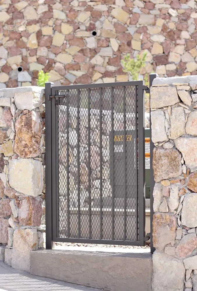 Reliable yard cleanup service in El Paso, TX by Davis Landscaping Services