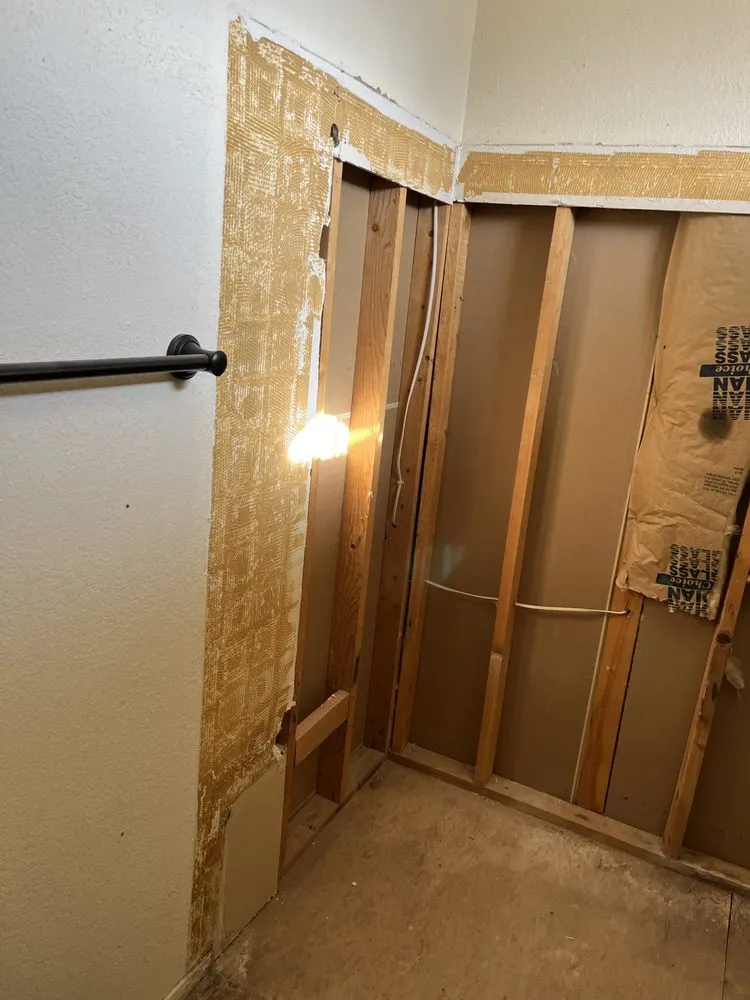 Reliable lawn care service near you in El Paso, TX by Davis Landscaping Services