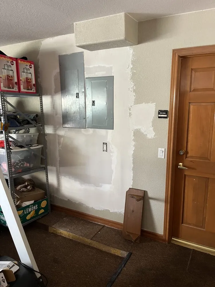 Custom lawn mowing service for beautiful yards across El Paso, TX - Davis Landscaping Services