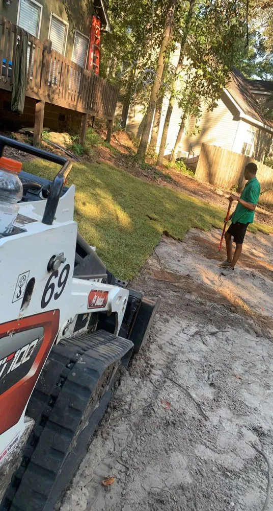 Custom residential landscaping for homes across Daphne, AL - Davis Landwork & Construction