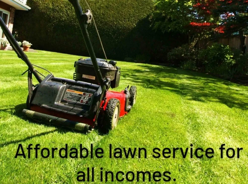 Expert yard maintenance in Troy, MO - Davis Lawcare & Landscaping