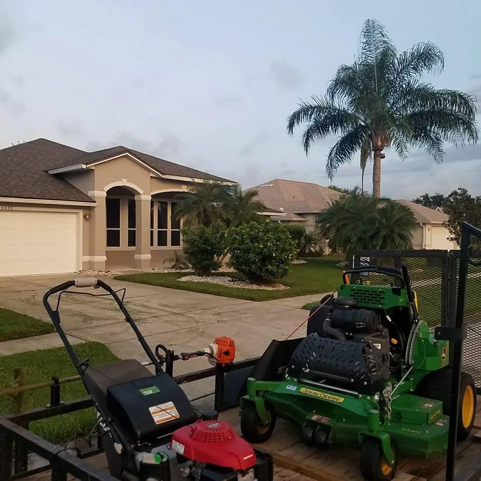 Reliable outdoor landscaping in Ormond Beach, FL - Davis Lawn & Landscaping