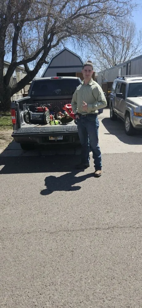 Reliable lawn mowing service in Cheyenne, WY - Davis Lawn Care