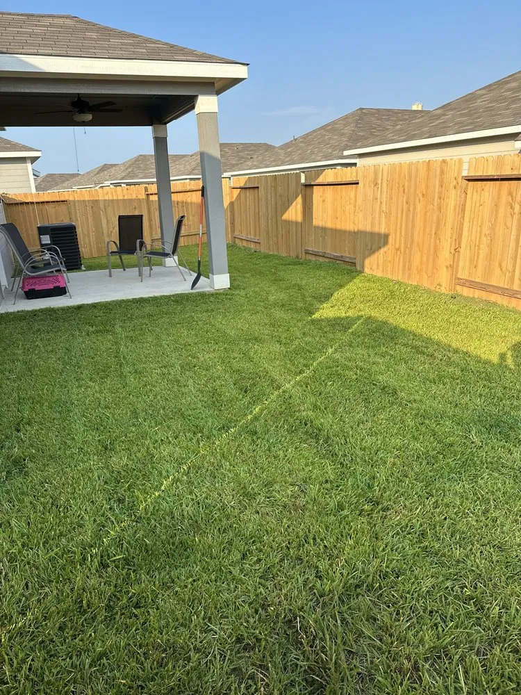Professional residential landscaping for residential properties across Conroe, TX - Davis Lawn services