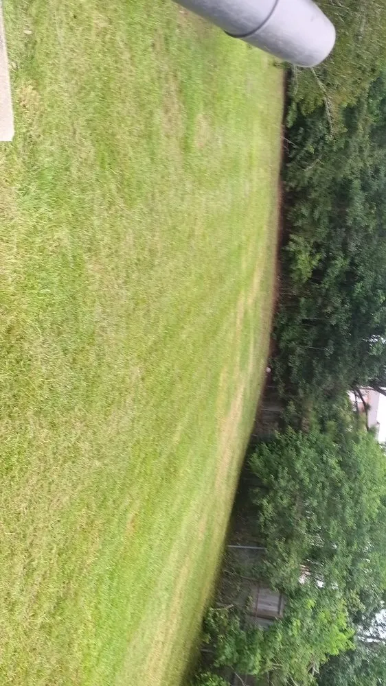 Trusted garden landscaping for homes in Gulfport, MS by Davis Nice & Neat Lawn Service