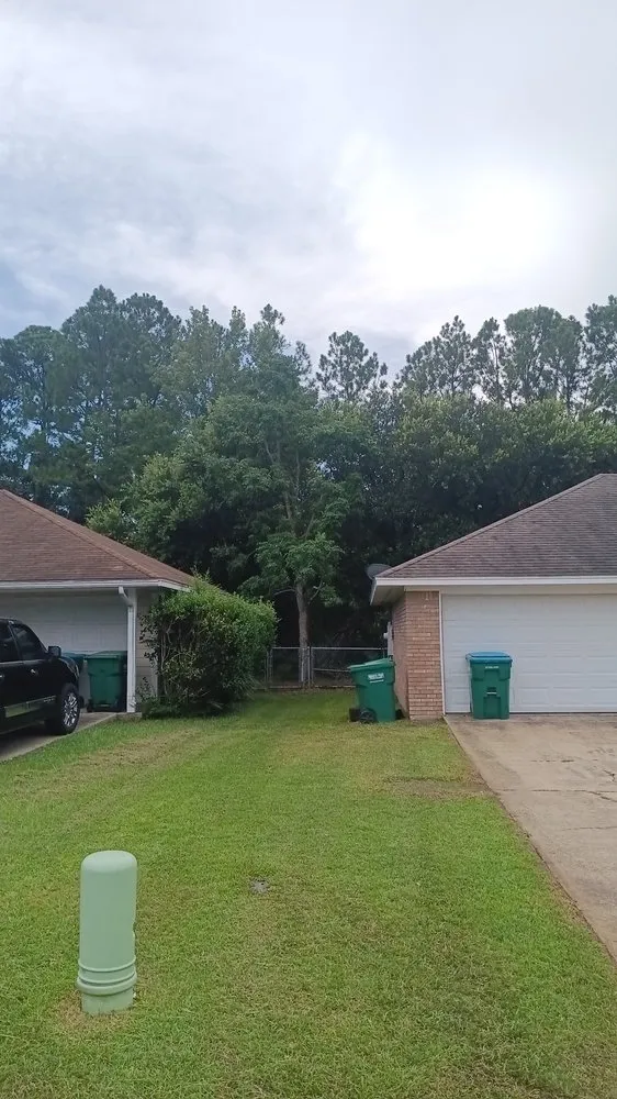 Professional landscaping services in Gulfport, MS - Davis Nice & Neat Lawn Service