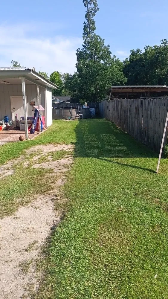 Reliable landscape design in Gulfport, MS - Davis Nice & Neat Lawn Service