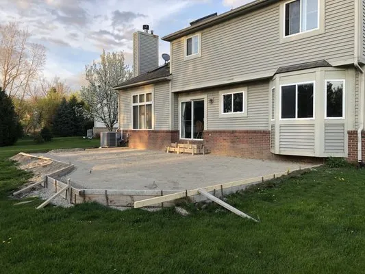 Davis Outdoor Services Logo