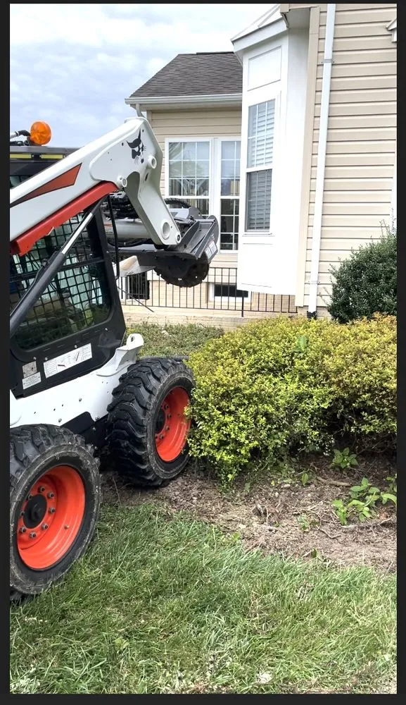 Reliable lawn care service with custom design in Elkton, MD by Davis Services