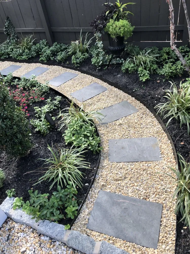 Reliable garden landscaping experts serving Elkton, MD - Davis Services