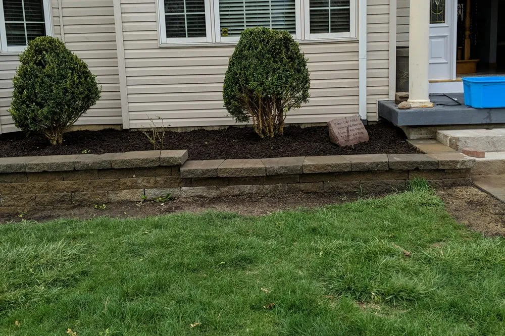 Top-rated landscape installation for beautiful yards in Holly, MI by Davisburg Design Landscaping