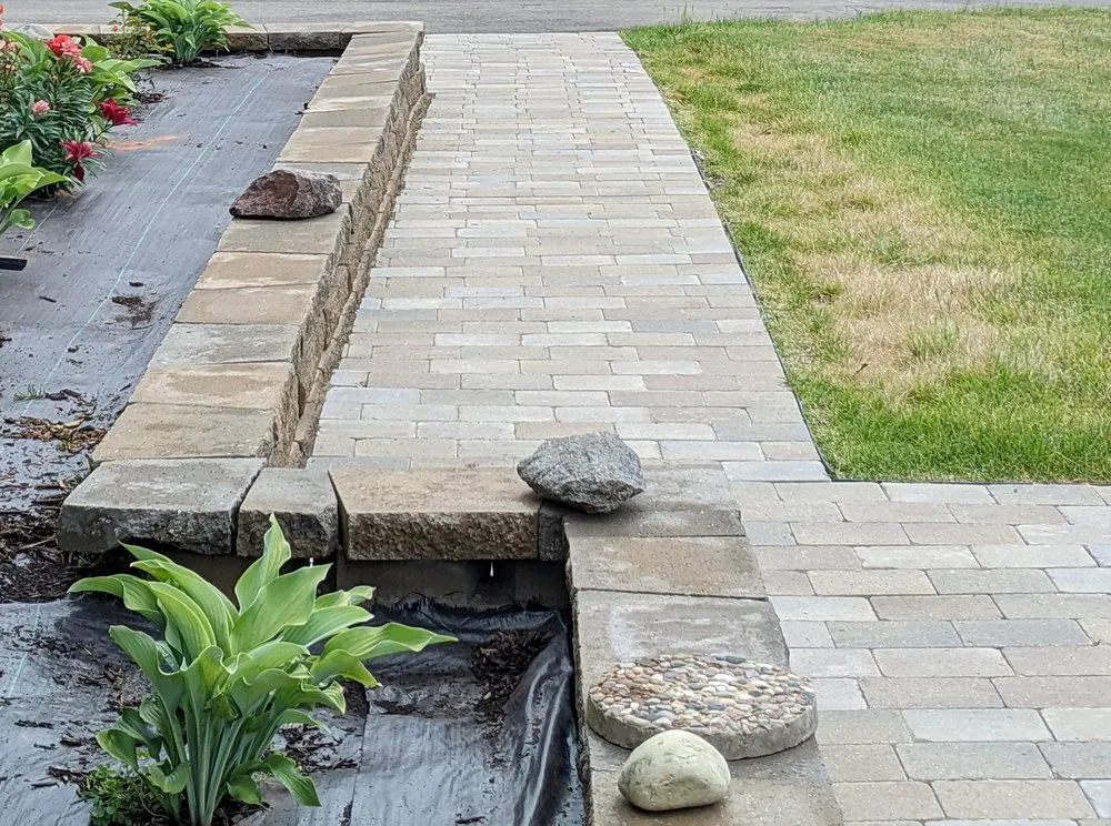 Trusted landscape installation in Holly, MI - Davisburg Design Landscaping
