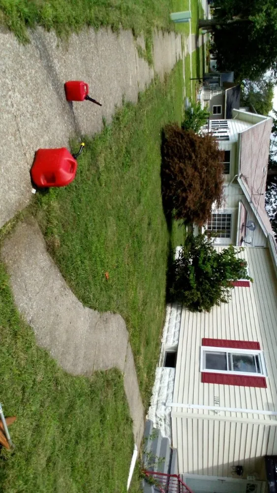 Trusted residential landscaping in Litchfield, IL - Dawsens Lawn Care