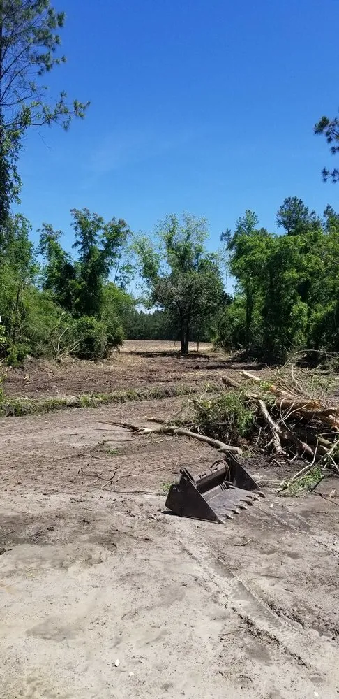 Top-rated landscape installation with custom design in Rocky Point, NC by Dawson Land Services