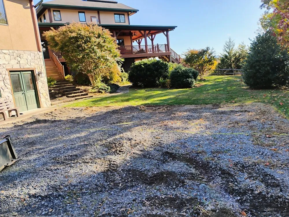 Top-rated lawn care service in Front Royal, VA by Dawson's Landscape & Lawncare