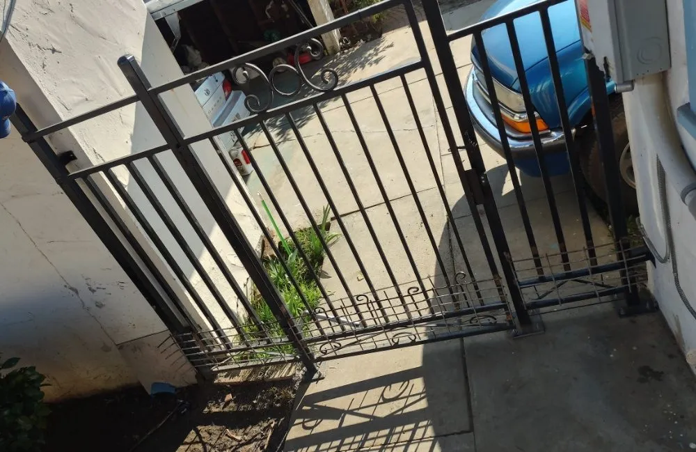 Local landscape design with custom design across Lindsay, CA - Dayannas Lawn And Small Jobs Repairs