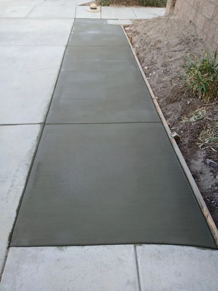 Top-rated landscape design experts serving Bloomington, CA - Daydream Exteriors