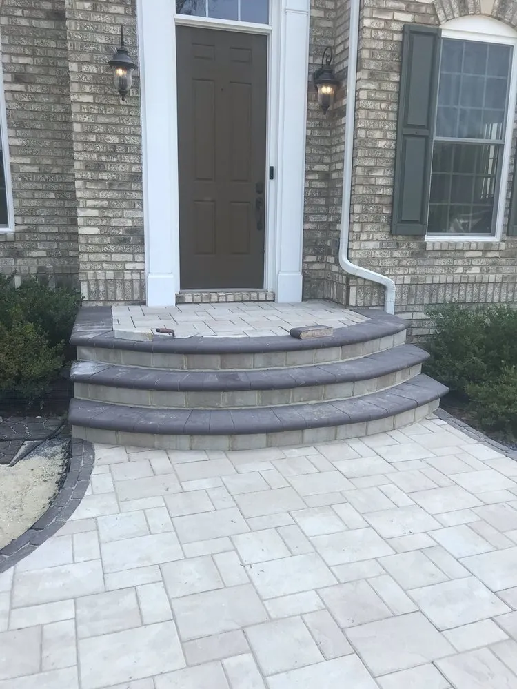 Affordable yard cleanup service for homes in Ijamsville, MD by Daydream Lawn & Landscape