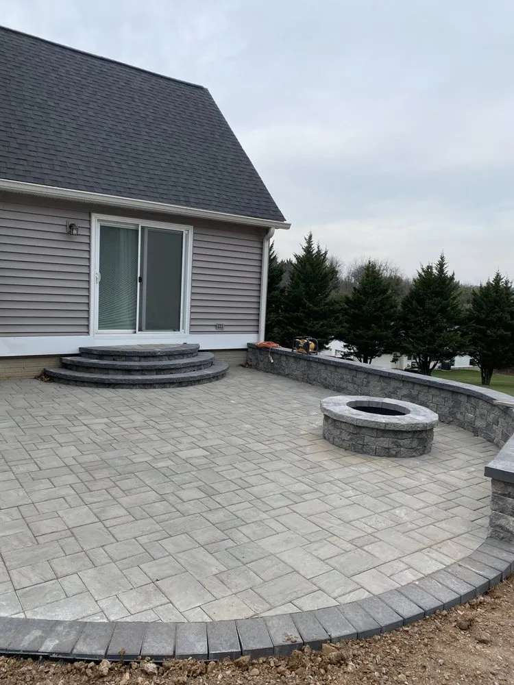 Professional landscape design in Ijamsville, MD by Daydream Lawn & Landscape