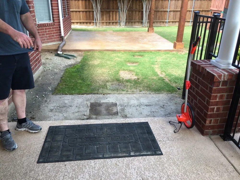 Custom yard maintenance in Sanger, TX - Daydreamers Outdoor Living and Design
