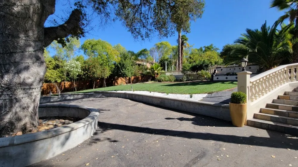 Affordable residential landscaping for beautiful yards in Gilroy, CA by Daylight Landscaping Services