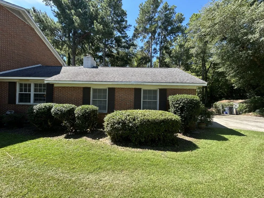 Professional lawn care service in Bonaire, GA by Day’s Landscaping 478