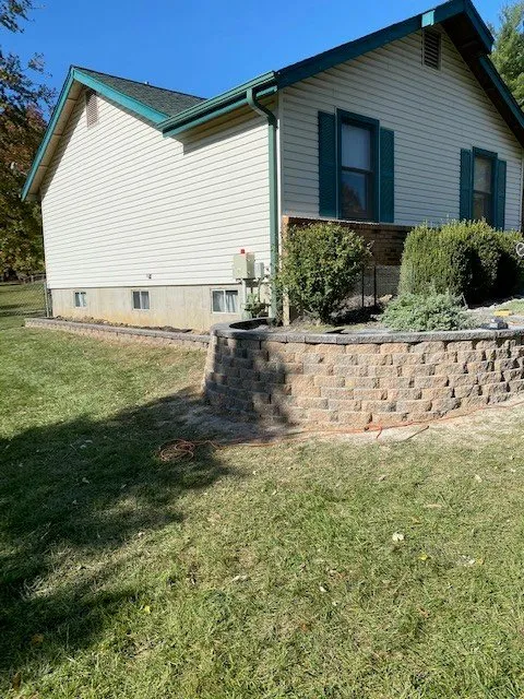 Expert landscape installation for year-round maintenance across Saint Peters, MO - Daywork Hardscapes & Landscapes