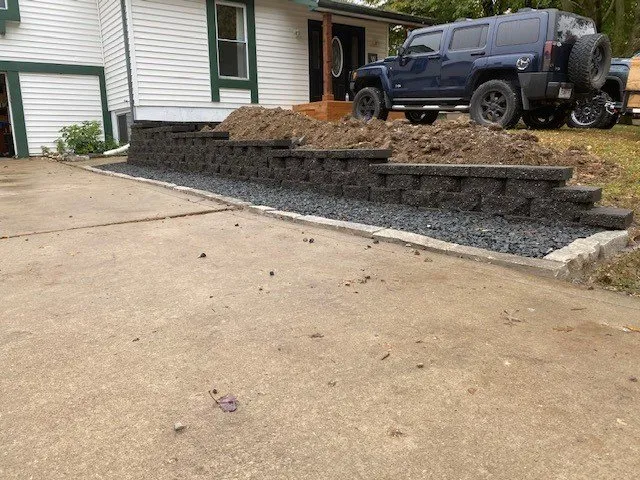 Custom garden landscaping for homes in Saint Peters, MO by Daywork Hardscapes & Landscapes