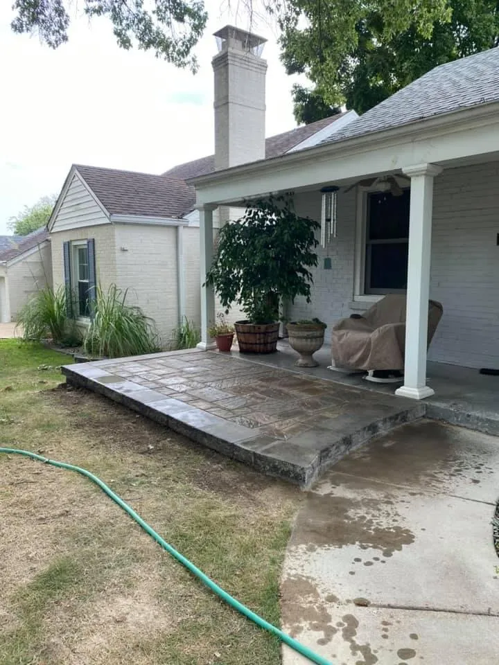 Reliable residential landscaping in Saint Peters, MO by Daywork Landscaping