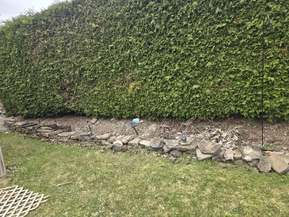 Affordable residential landscaping in Oneida, NY by D&B Handyman