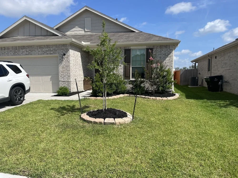 Reliable garden landscaping in Santa Fe, TX - D&B Lawn & Home Care