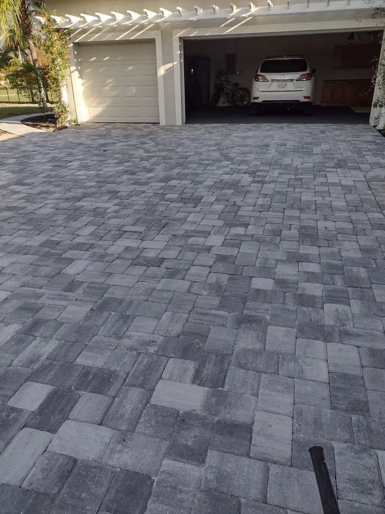 Top-rated landscaping services in Lehigh Acres, FL by DB Lawn Maintenance