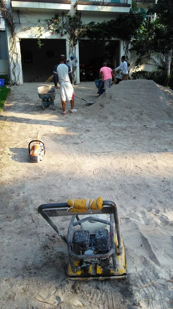 Reliable landscape design in Lehigh Acres, FL by DB Lawn Maintenance