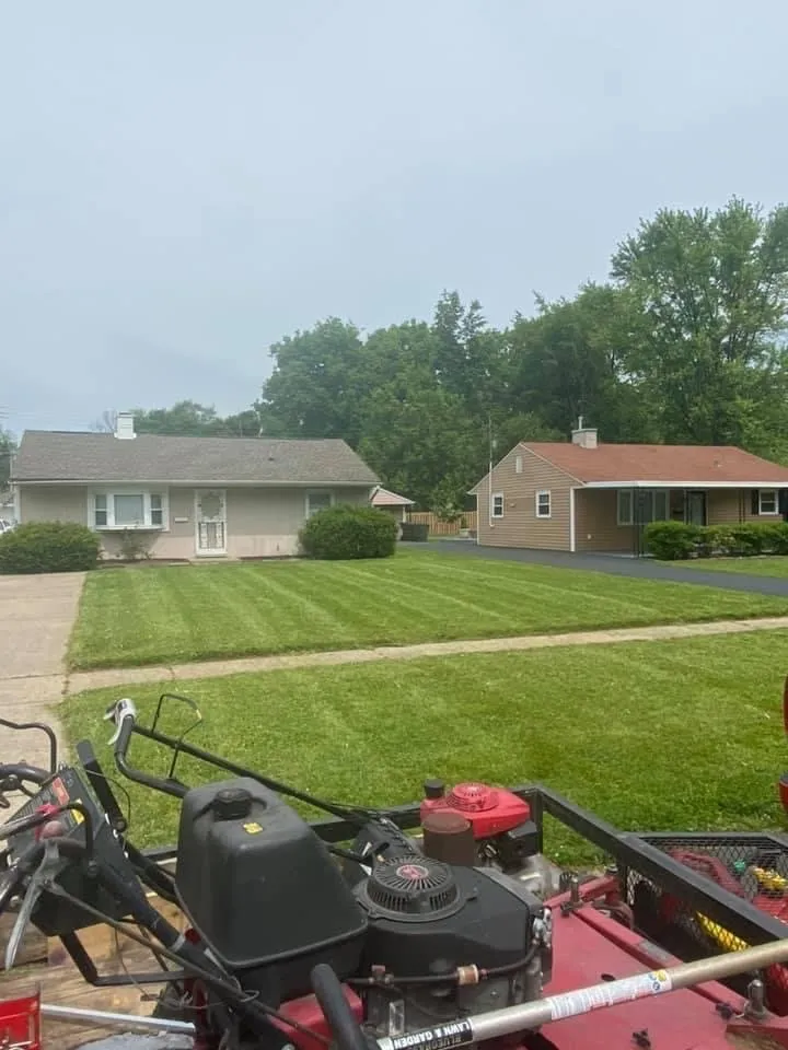 Custom lawn mowing service in Shelbyville, KY by D&B Property Management