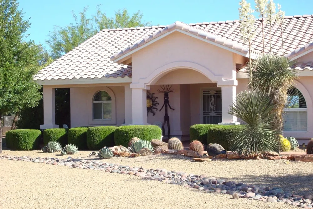 Top-rated garden landscaping for homes across Wickenburg, AZ - DB Yard Maintenance