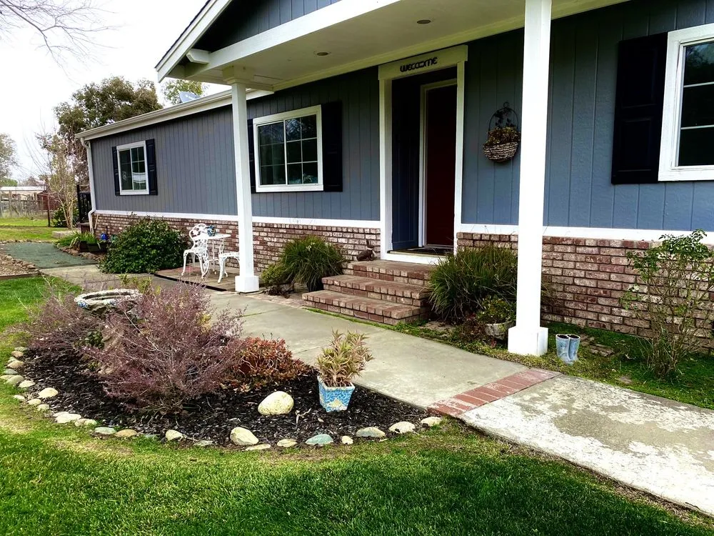 Custom outdoor landscaping in Vacaville, CA by Dbros Landscaping