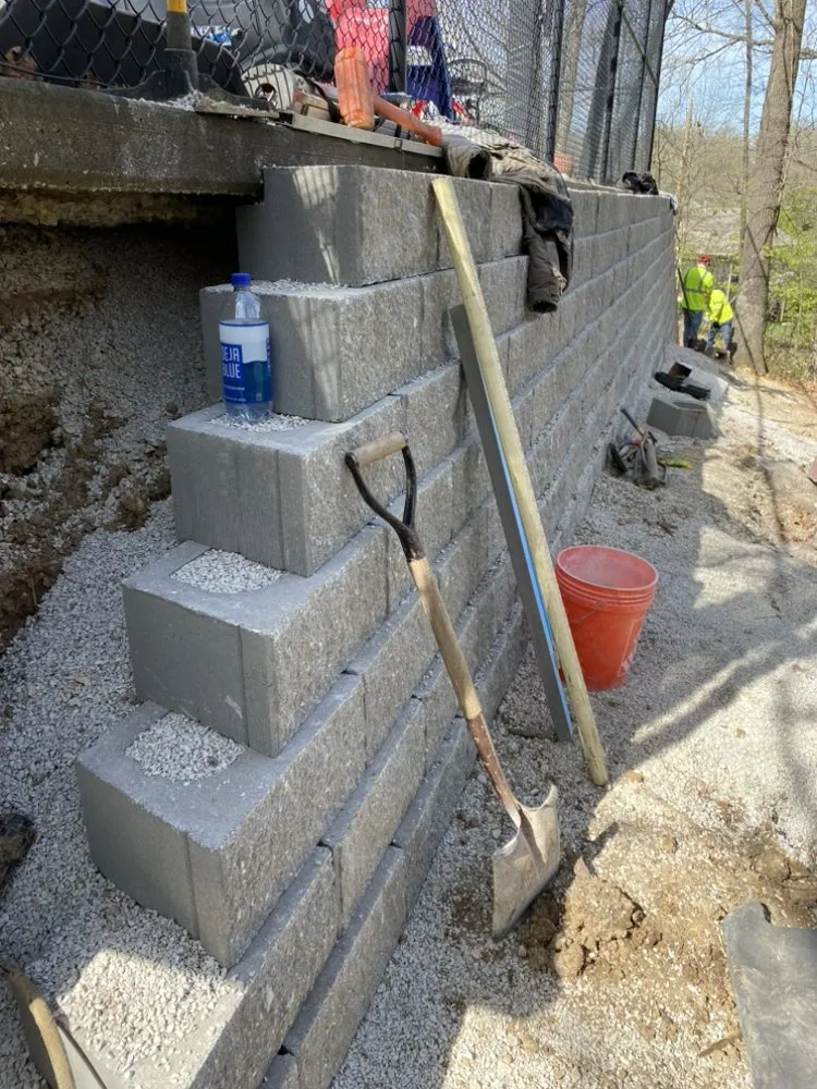 Local yard cleanup service experts serving Eldon, MO - DC Landcaping