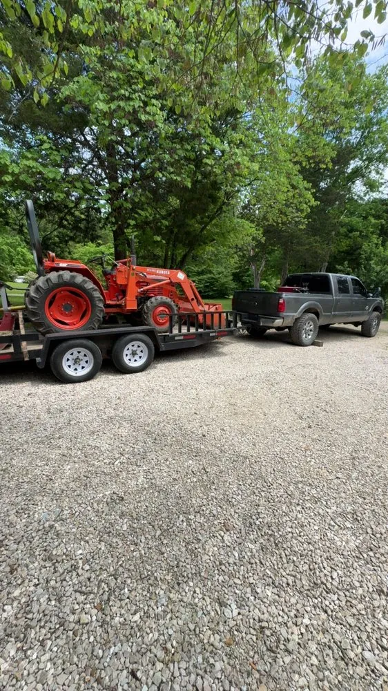 Reliable garden landscaping for year-round maintenance in Eldon, MO by DC Landcaping