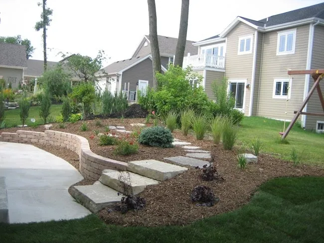 Custom lawn mowing service in Franksville, WI - DC Landscape