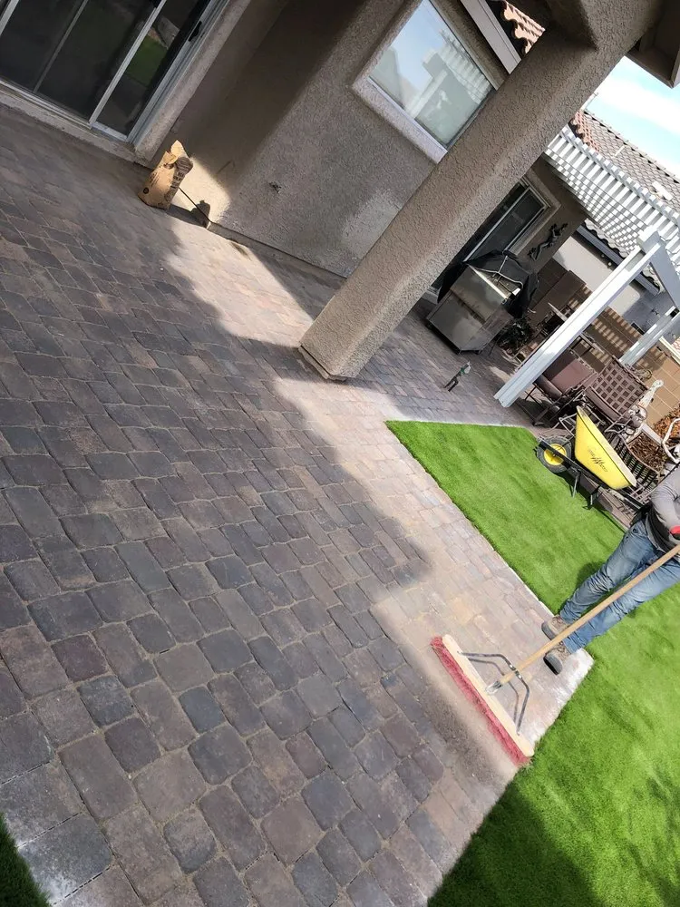 Affordable landscape installation experts serving Las Vegas, NV - DC Landscape