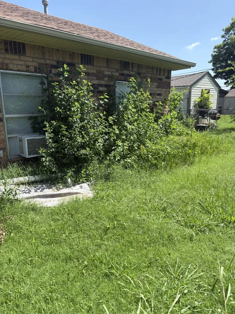 Professional residential landscaping for homes in Oklahoma City, OK by DC Landscapes