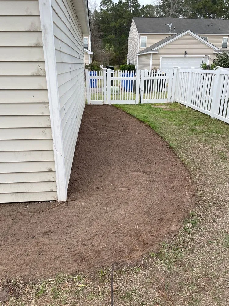 Affordable yard maintenance with custom design in Charleston, SC by DC Landscaping