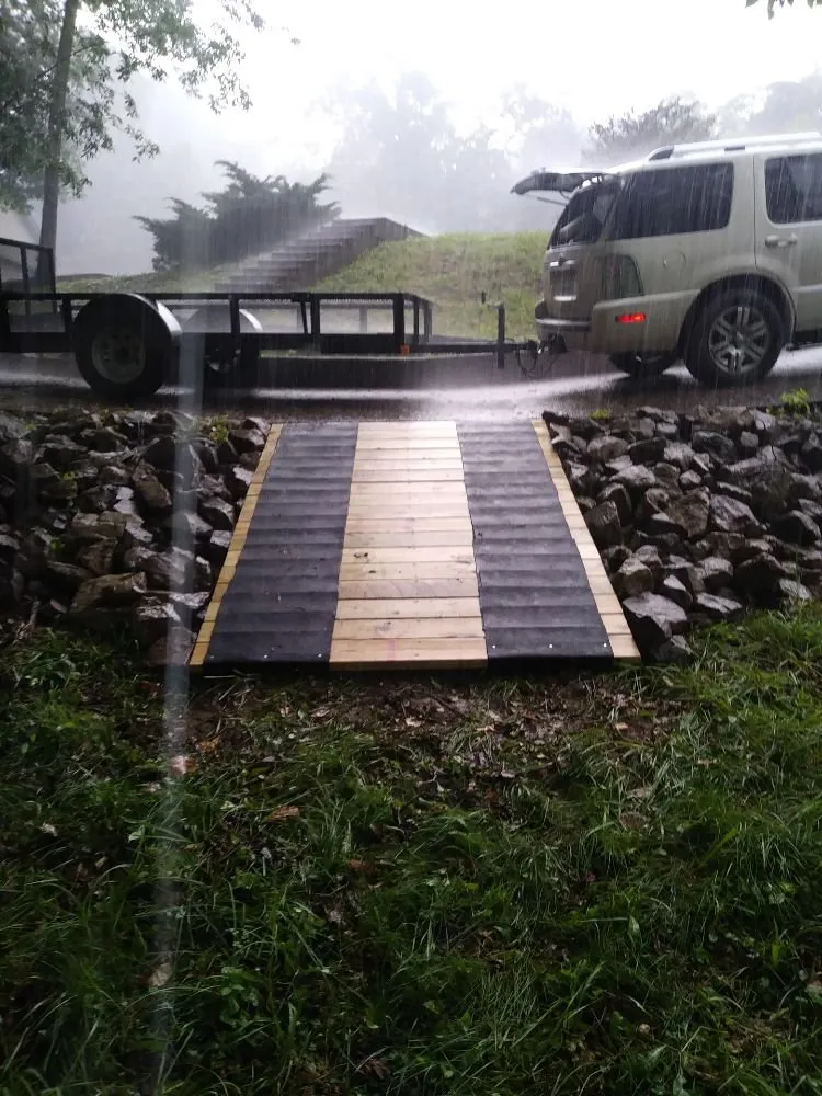 Affordable lawn mowing service experts serving Leitchfield, KY - DC Landscaping Services