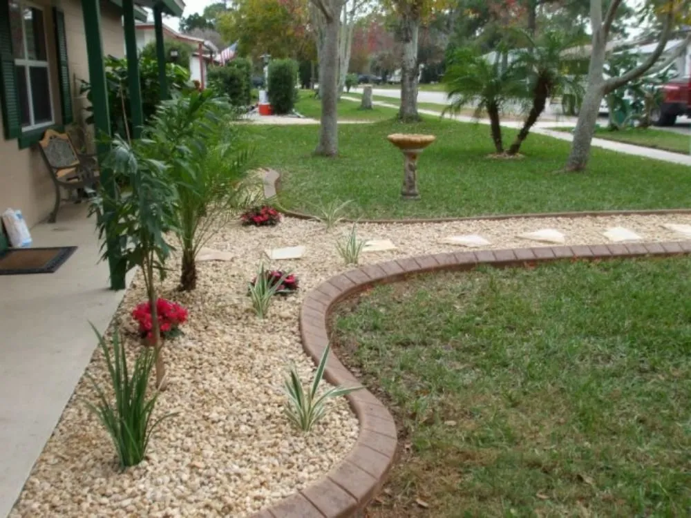 Professional residential landscaping in Leitchfield, KY - DC Landscaping Services