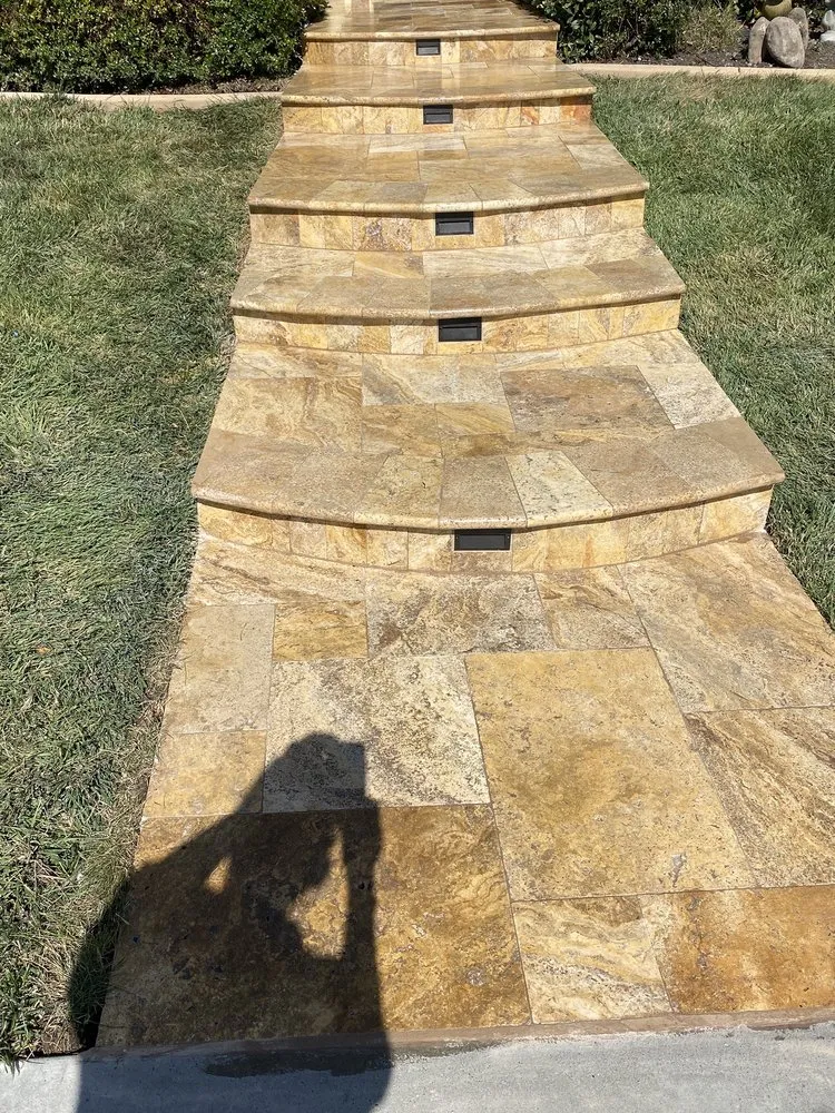 Top-rated yard cleanup service in Vallejo, CA by D&C Landscaping