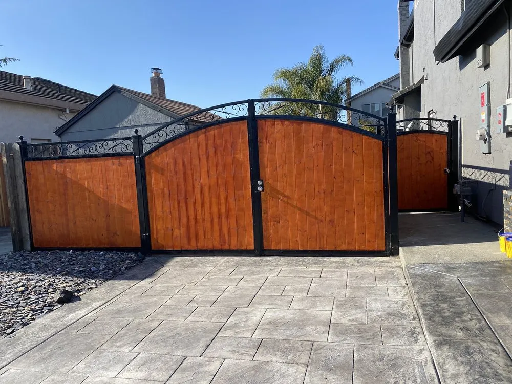 Expert landscaping services for year-round maintenance across Vallejo, CA - D&C Landscaping