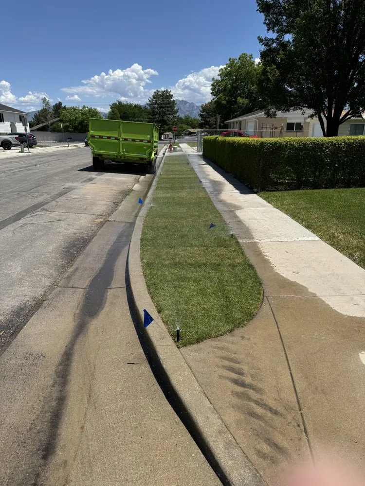 Custom lawn mowing service in Santaquin, UT - DC Landworks