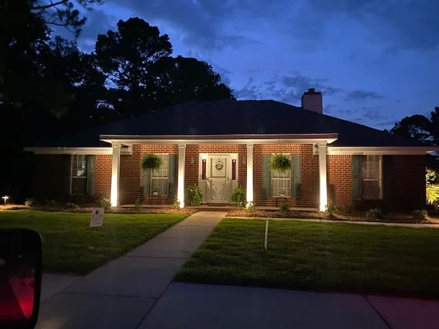 Top-rated yard maintenance in Fairhope, AL - DC Lawn & Landscape