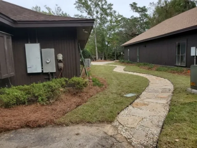 Affordable lawn mowing service in Fairhope, AL - DC Lawn & Landscape