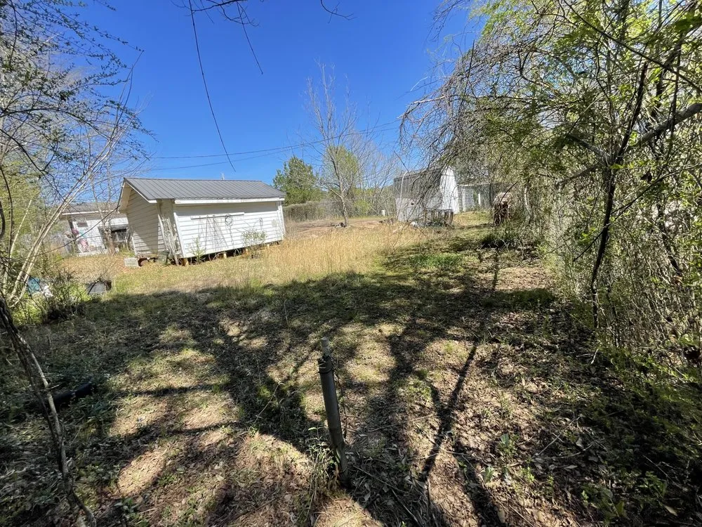 Expert garden landscaping in Booneville, MS by DC Lawn Care